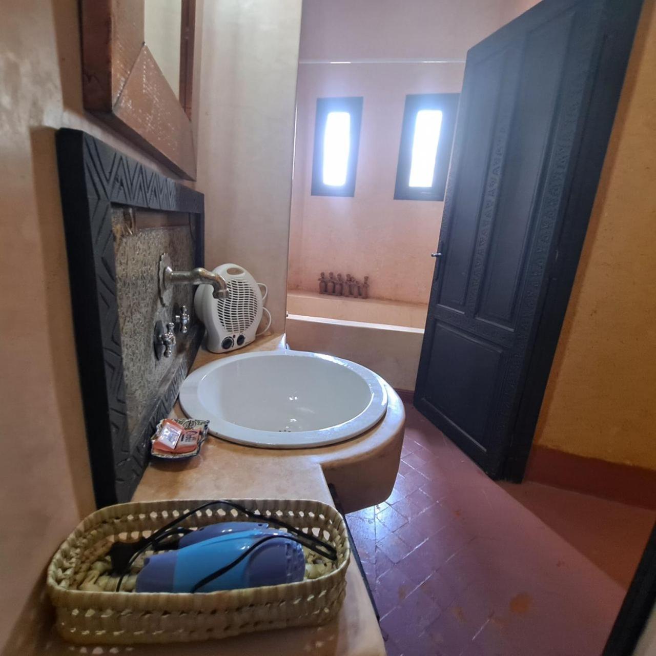 Riad Kasbah Omar Ourika Exterior foto